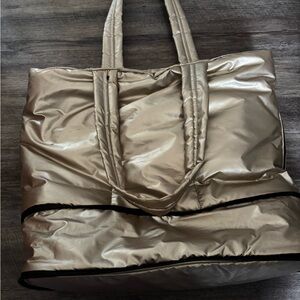 Cal Pak Luka Expandable Laptop Tote in Gold